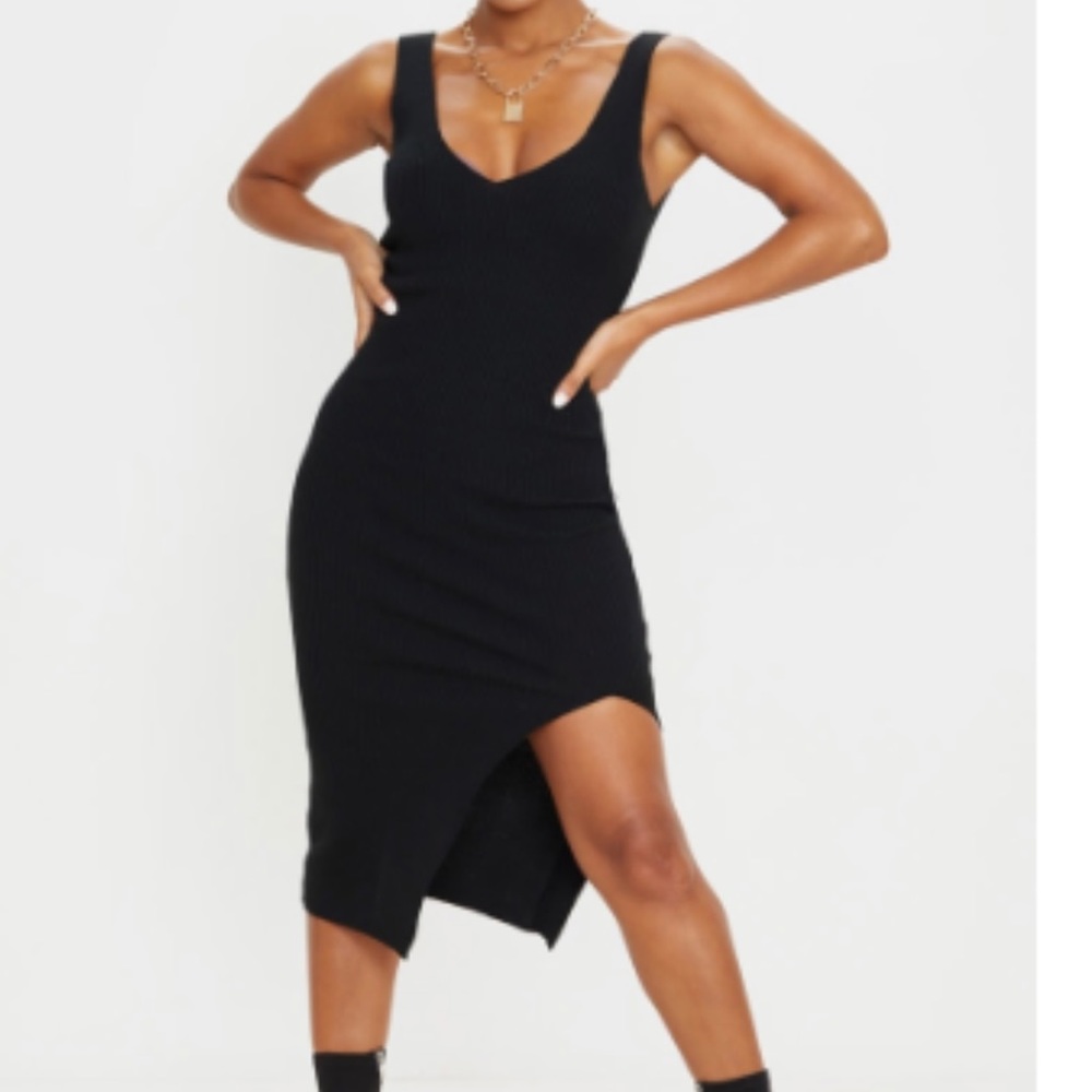 PRETTY LITTLE THING KNIT DRESS,Women black midi knitted dress, new with tag !!